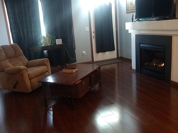 2nd image of 1854 13th St W
