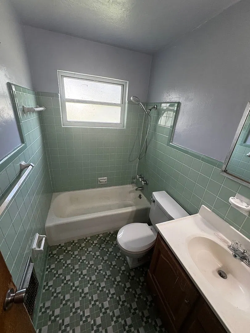 Open and inviting home in Eustis! — Photo 2