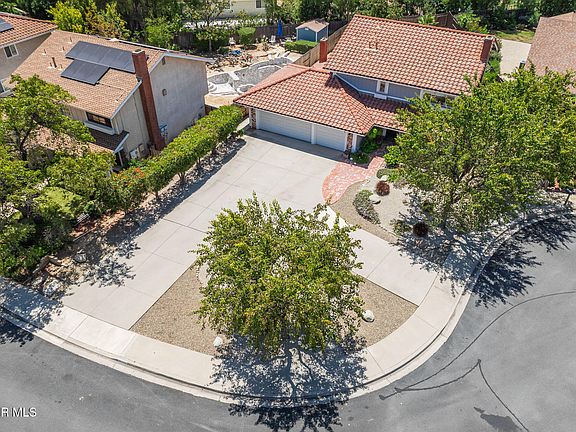 2nd image of 369 Castilian Ave