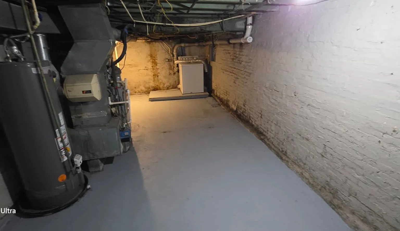 Beautifully Remodeled Home - Baltimore — Photo 2