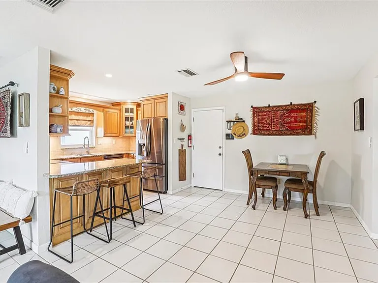 8083 Bayhaven Dr — Photo 9