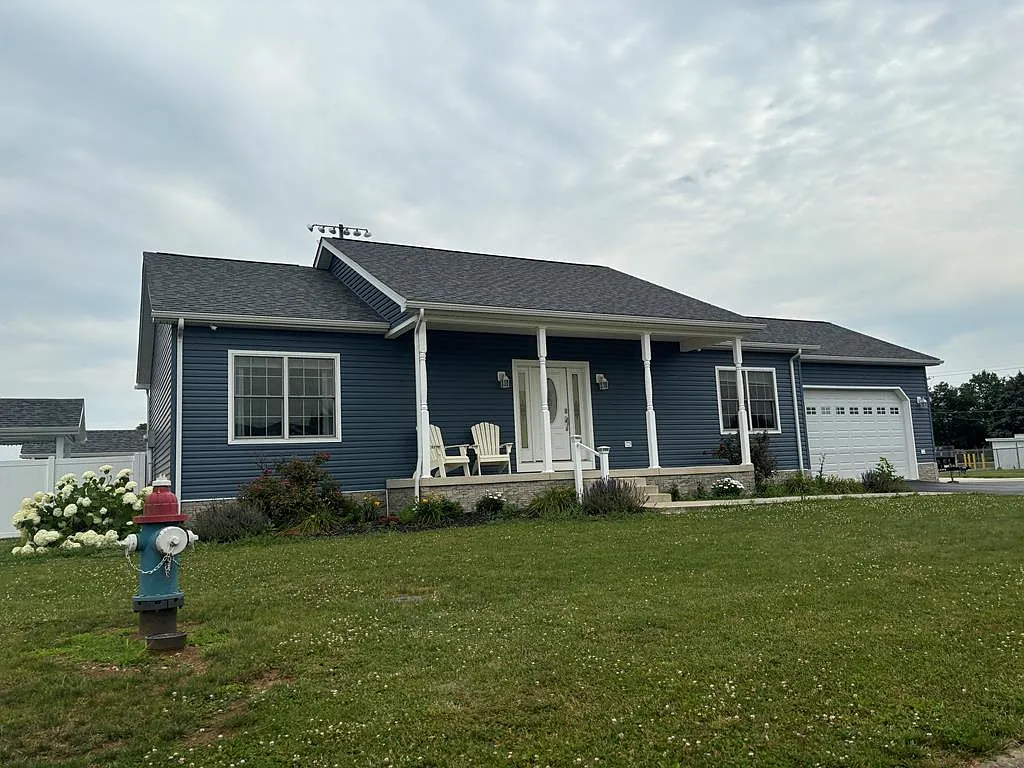 50 Lowell Ave photo 1