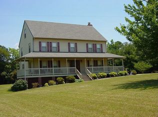 9072 Woodlawn Dr, Mechanicsville, VA 23116