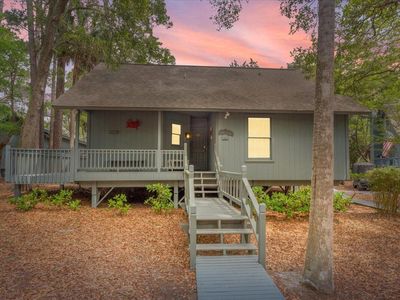 208 Sea Cloud Cir, Edisto Island, SC, 29438