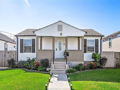 2510 Madrid St, New Orleans, LA, 70122
