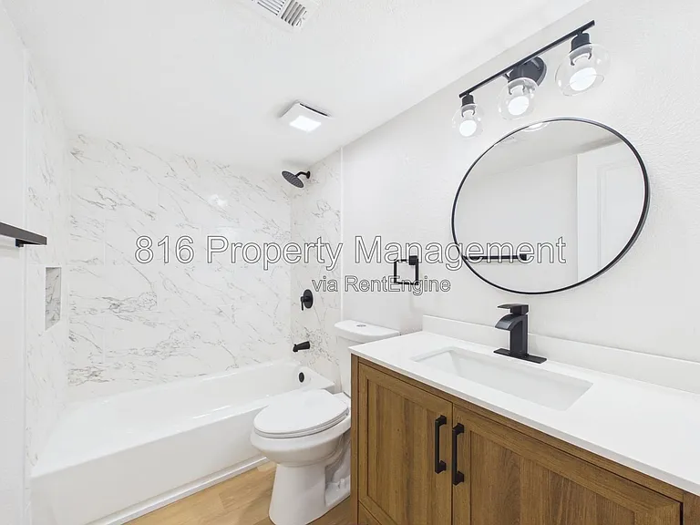 9524 Manning Ave #9520 — Photo 22