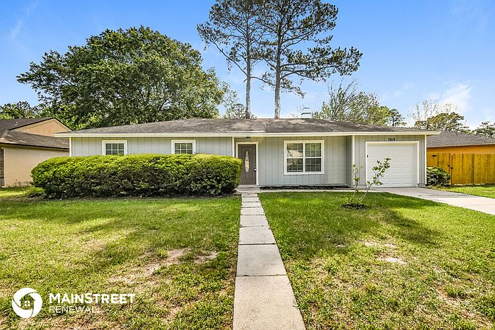 2419 Winterwood Cir E Jacksonville Fl 32210 Zillow