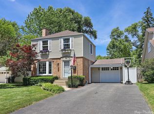 418 E Austin Ave, Libertyville, IL