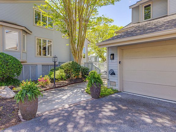 2nd image of 658 Harbor Creek Pl #29