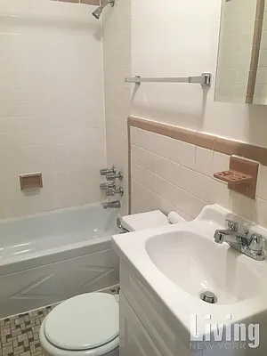 Rented by Living New York | media 5