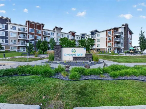302 S Skyview Ranch Dr NE #4203, Calgary, AB T3N 0P5