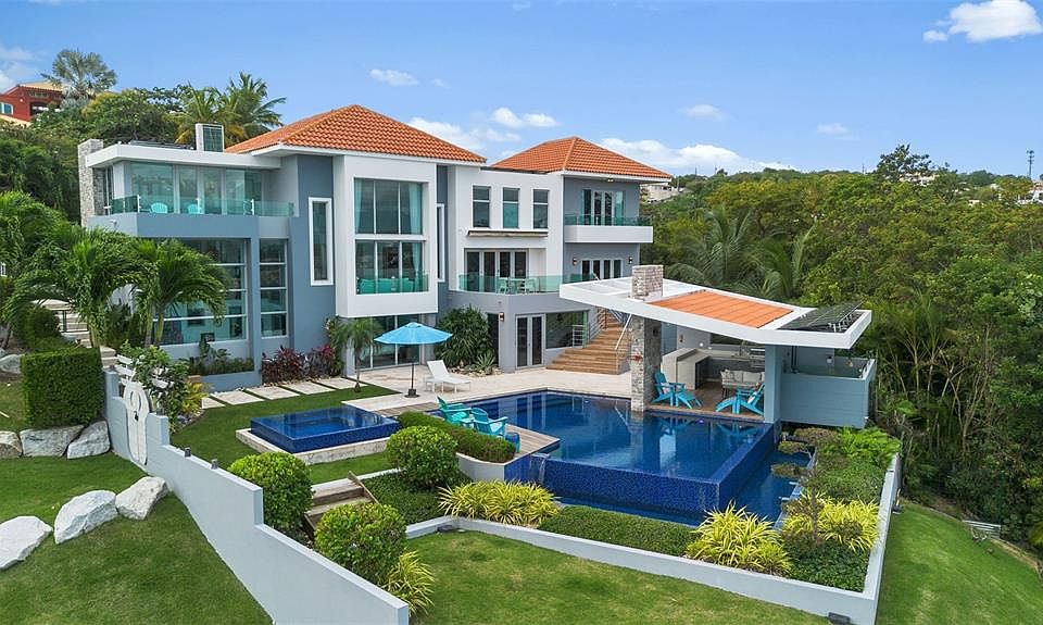 1st image of _ Roble Valley #12/13