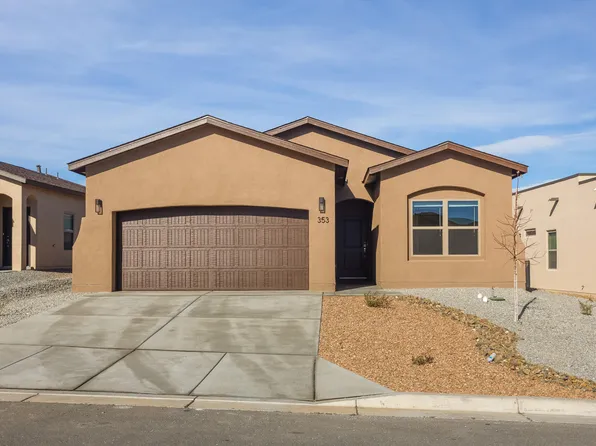 353 Wyatt Ave SW, Los Lunas, NM 87031