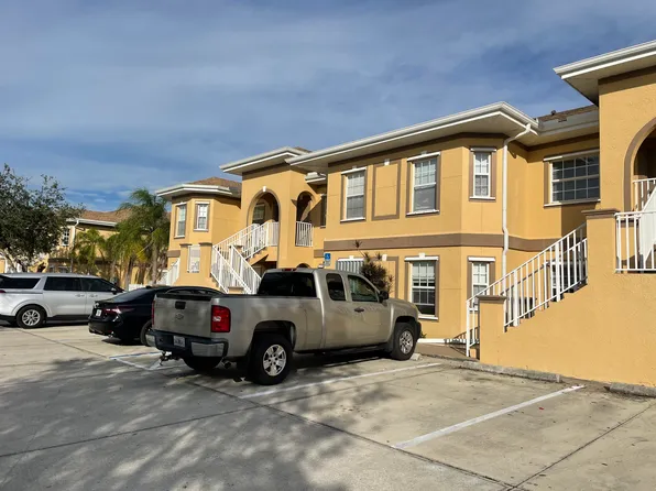 327 SE 23rd Ave #28, Cape Coral, FL 33990