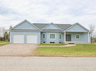 3167 Broadway St, Brooke Alvinston, ON N0N1A0