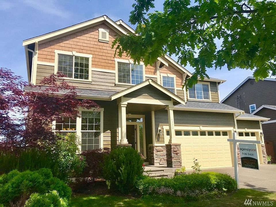 1st image of 4332 Cashmere Dr NE