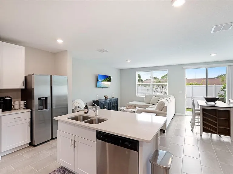 17063 Coral Key Dr — Photo 9