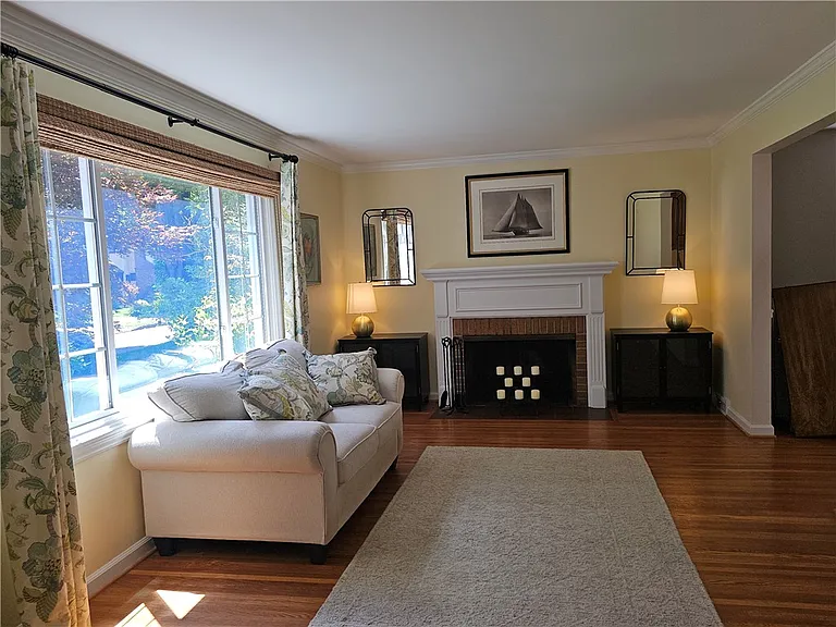 50 Greenview Dr — Photo 7