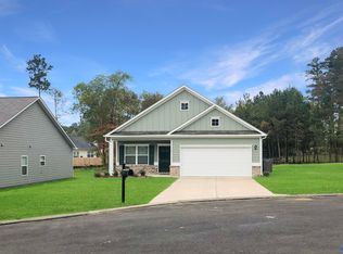 148 Lincoln Gray Cir, New Market, AL 35761