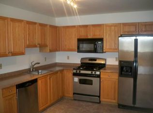 338 Bowler Ct, Piscataway, NJ 08854