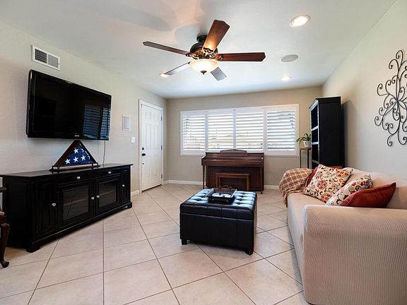 4th image of 4225 Vincente Ave