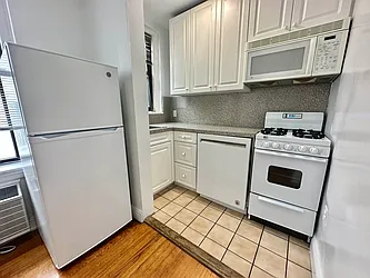 Rented by J PRESTON AND ASSOCIATES INC