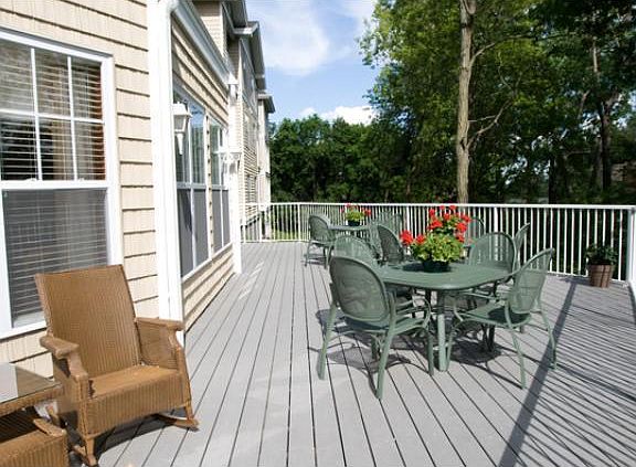 3rd image of 1201 Hadley Ave #200