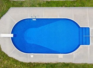 42 Phillips Rd, Leominster, MA 01453