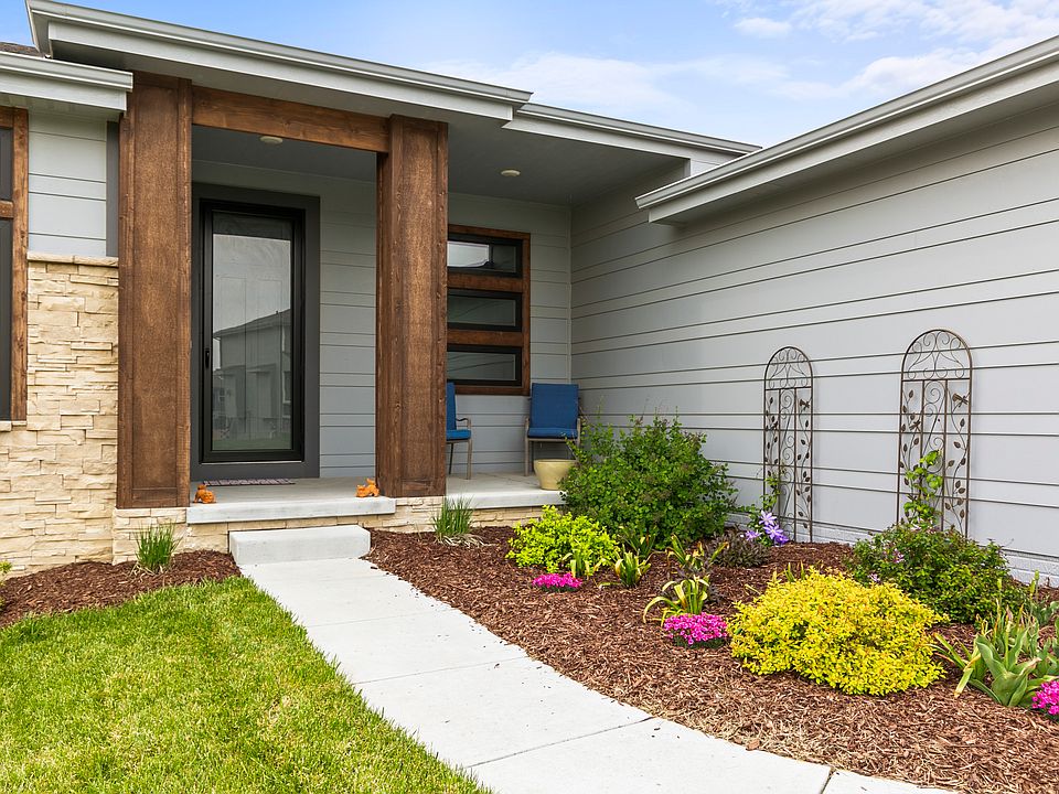 Front Exterior of Home