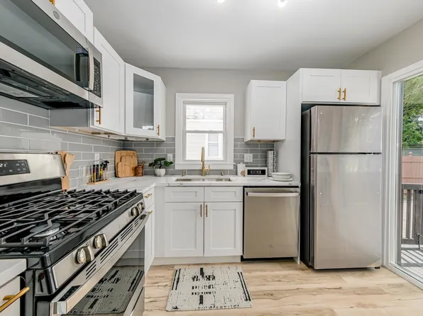 2759 North 60th STREET, Milwaukee, WI 53210