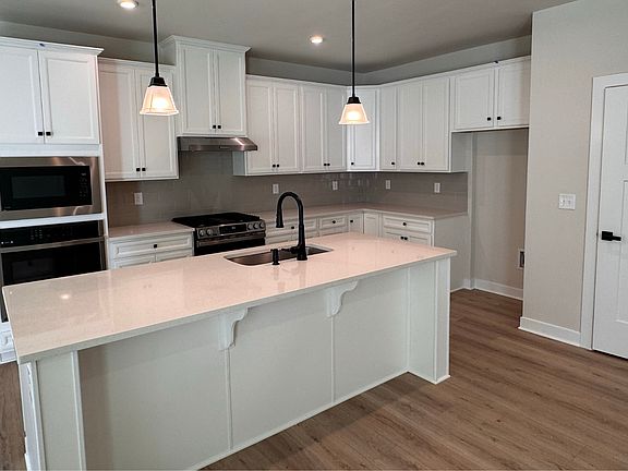 Cumberland with Finished Basement