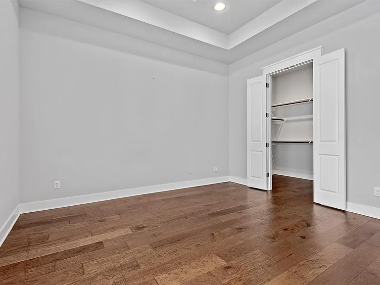 909 Oak St #C — Photo 23