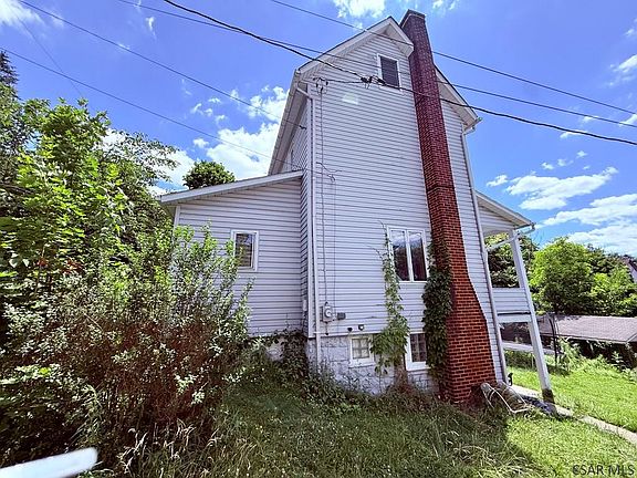 3rd image of 982 Fronheiser St