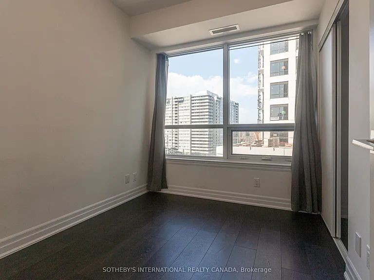 30 Elm Dr W #502 — Photo 27