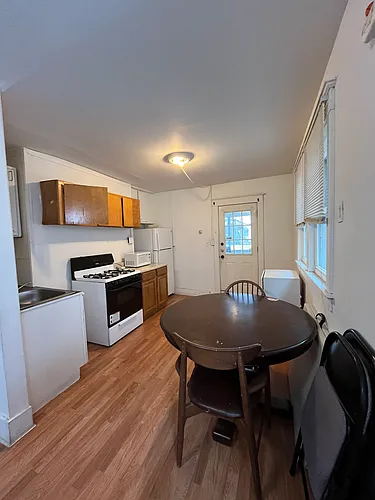 6 Hamilton St #4 Photo 1
