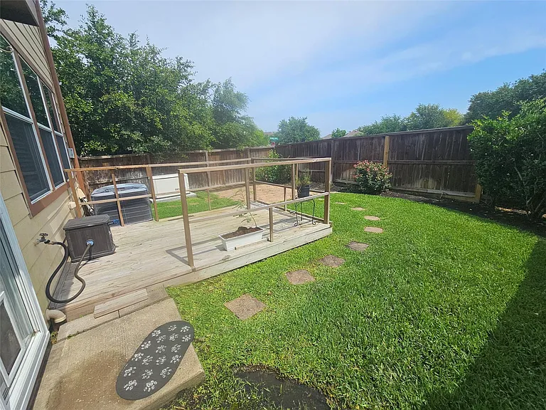 3219 Victorian Manor Ln — Photo 25