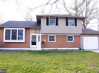287 Justice Dr, Carneys Point, NJ 08069