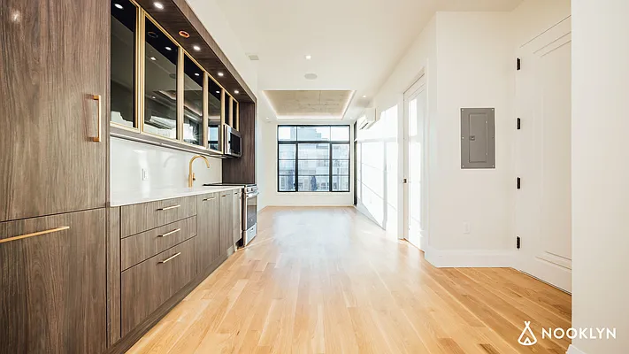 Rented by Nooklyn NYC LLC | media 153