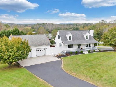 5 Arrow Ln, Hardy, VA, 24101
