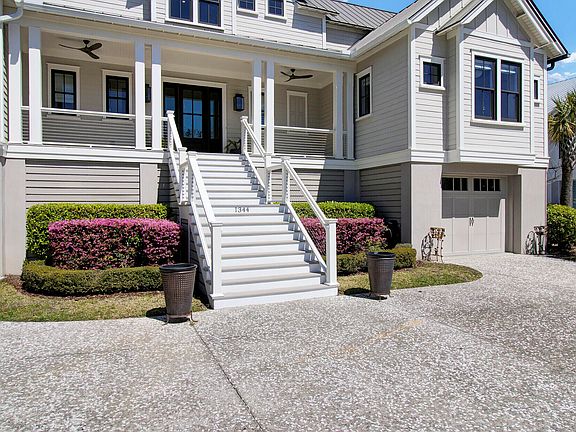 5th image of 1344 Headquarters Plantation Dr