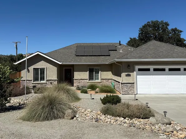 18201 Bowie St, Tehachapi, CA 93561