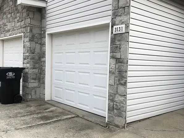 3133 S Cedar Crest Ct, Independence, MO 64057