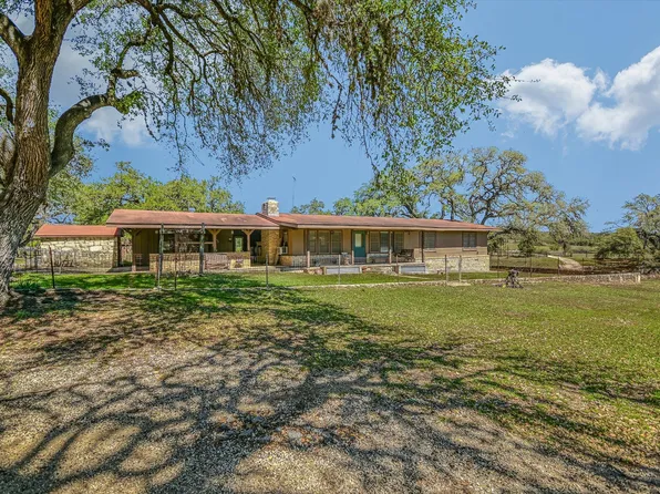 5421 Purgatory Rd, San Marcos, TX 78666
