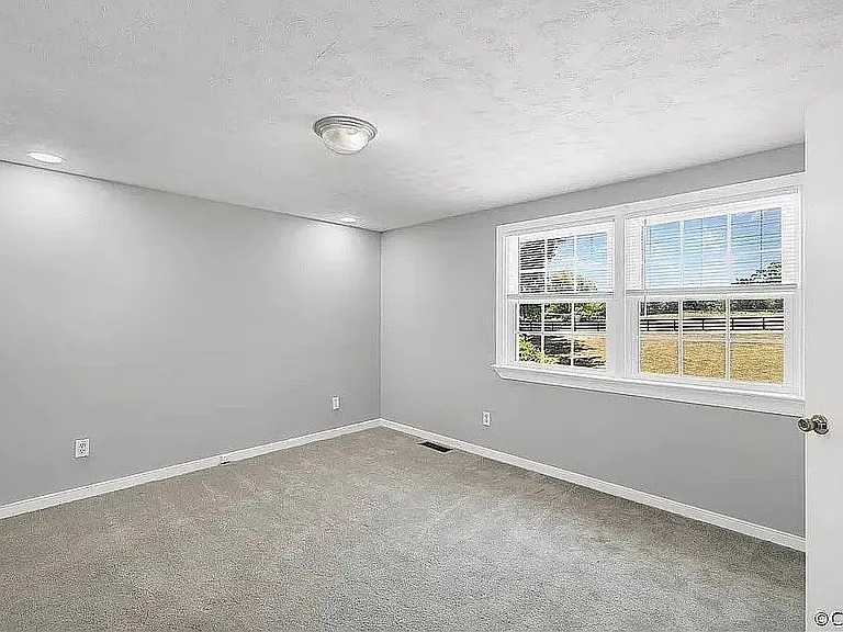 1400 Millers Ln — Photo 9