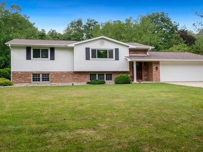 5496 S Poplar Dr, Oregon, IL, 61061