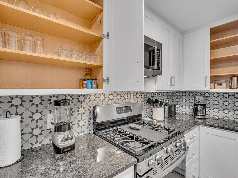 506 Brinley Ave #5 — Photo 8