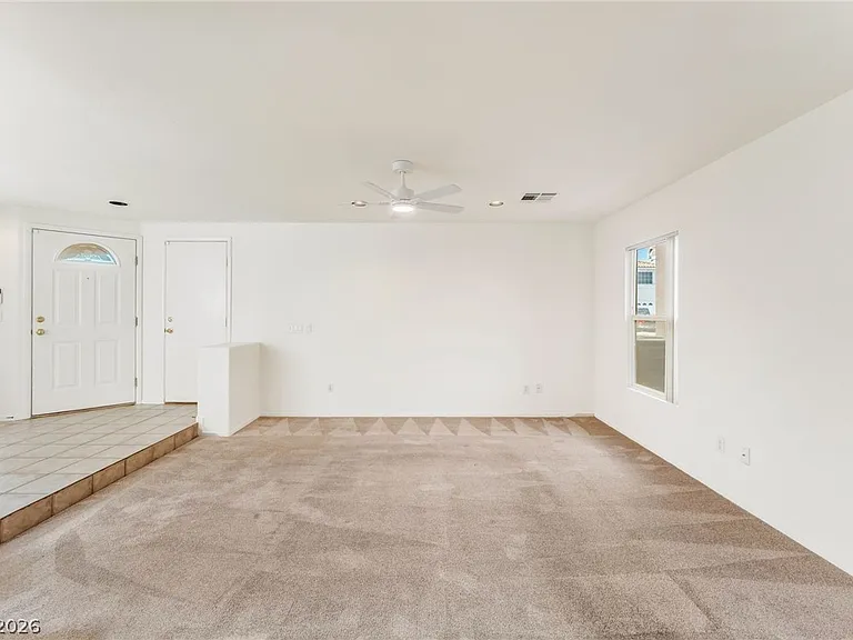 9522 Arrowhead Falls Ct — Photo 7