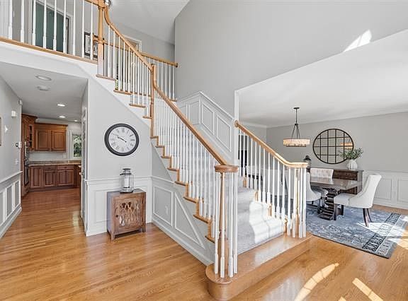 5th image of 7 Ballard Rd