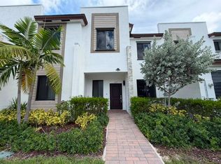 519 NE 208th Ter #1, Miami, FL 33179