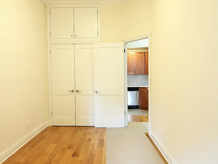 331 W End Ave #3R — Photo 7